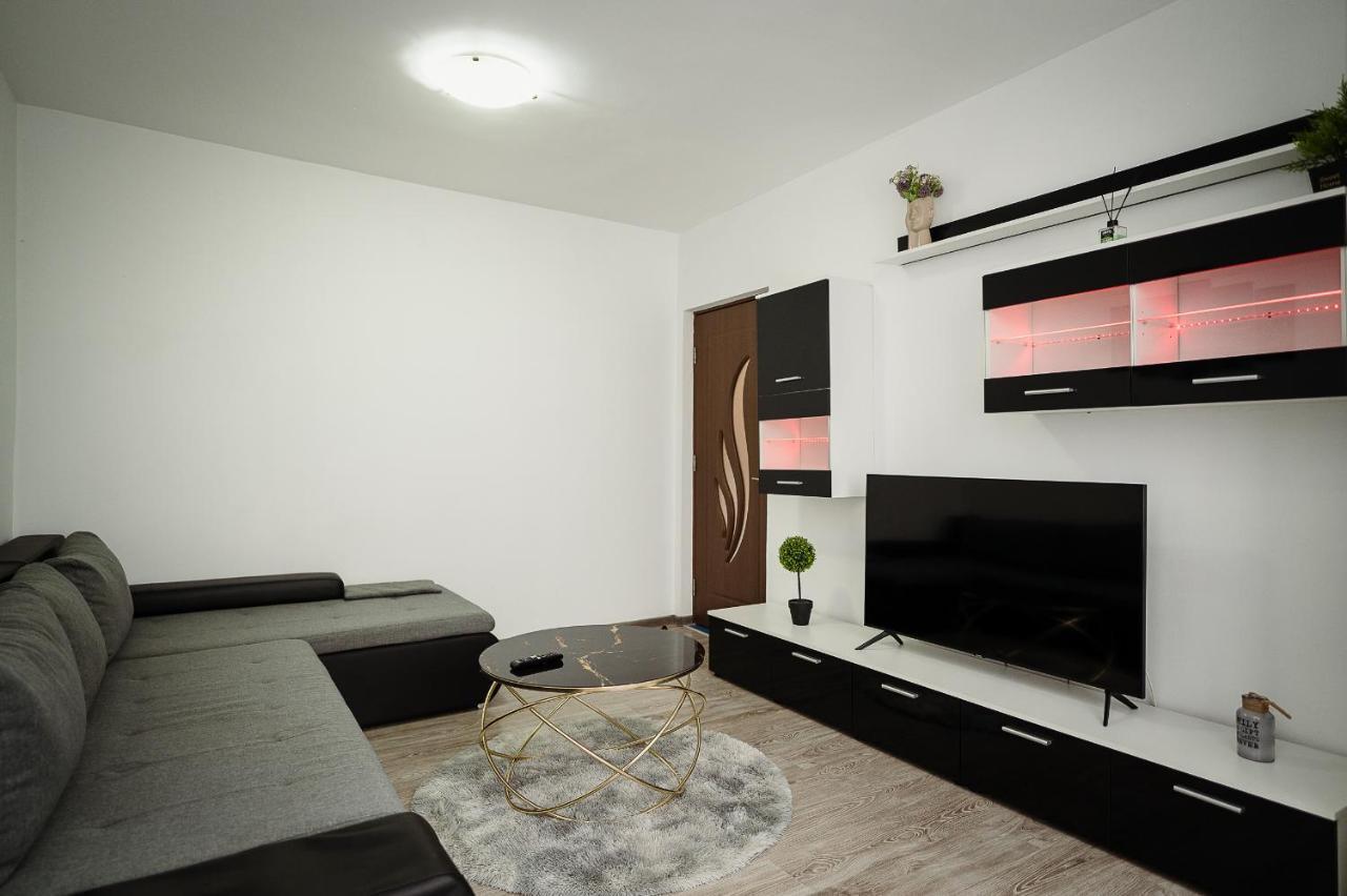 Blue House For 4 Guests With Netflix And Disney Iasi Exterior foto