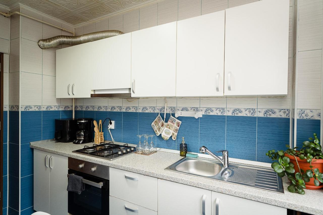 Blue House For 4 Guests With Netflix And Disney Iasi Exterior foto