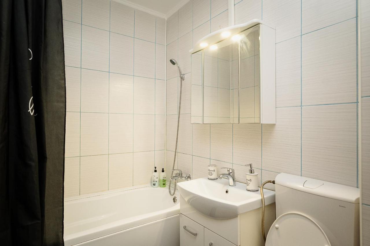 Blue House For 4 Guests With Netflix And Disney Iasi Exterior foto